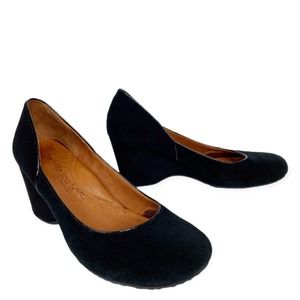 Gentle Souls Wedge Shoes Black Suede Ridge Amaru